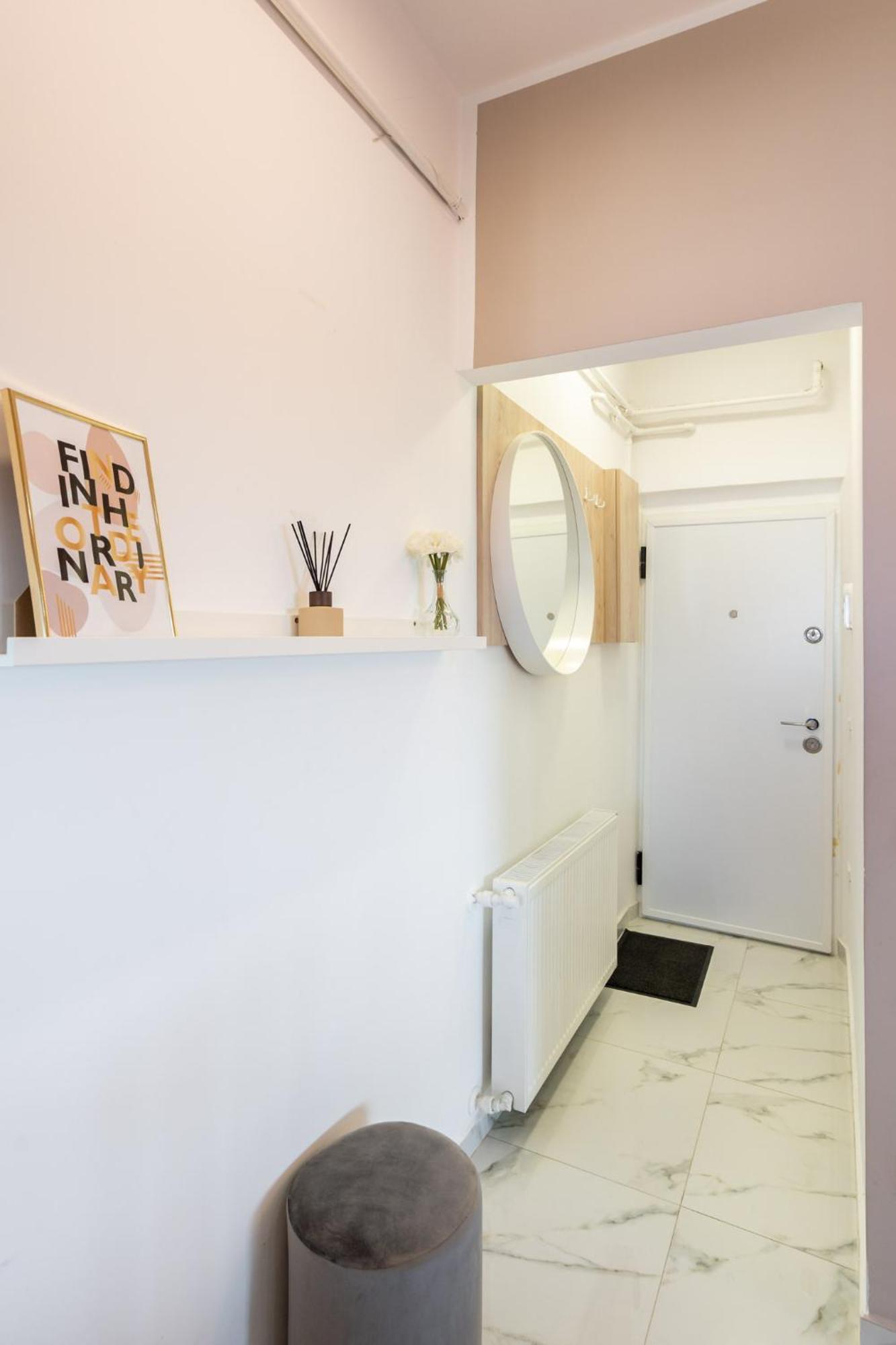 Sunset - Luxury Studio On Calea Victoriei بوخارست المظهر الخارجي الصورة